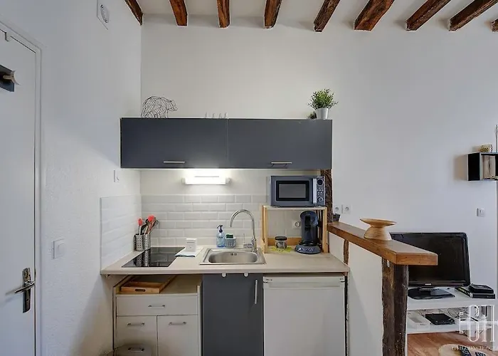 Le Magnolia - Hopital Bretonneau Lägenhet